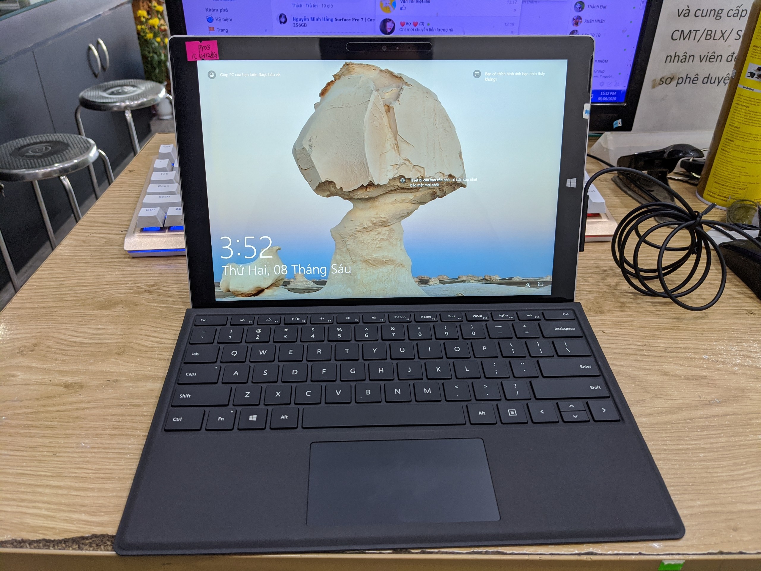 Laptop 2 trong 1 Microsoft Surface pro 3   new 90 - 98%