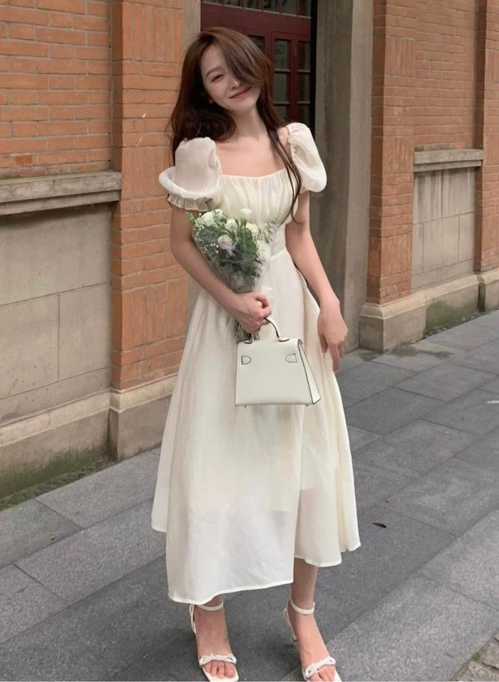 Đầm midi trắng xếp ly nhún ngực tay bồng bo✨