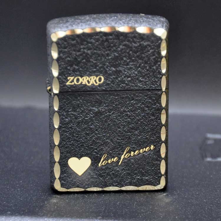 Bật lửa xăng đá vân đá cao cấp zorro  đen nhám