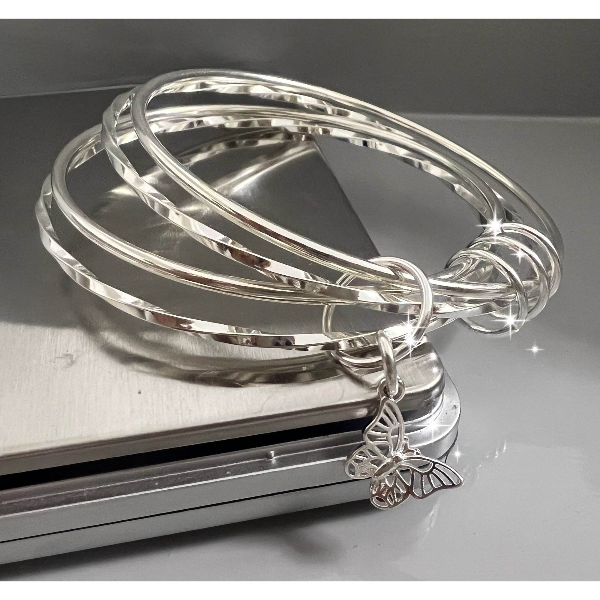 %E3%80%90Fashion-forward%E3%80%91Douyin%20New%20Sansheng%20Bracelet%20Fourth%20Ring%20Butterfly%20for%20Girlfriend's%20Birthday%20Girlfriend%20Lover%20Gift%20-%20Image%203