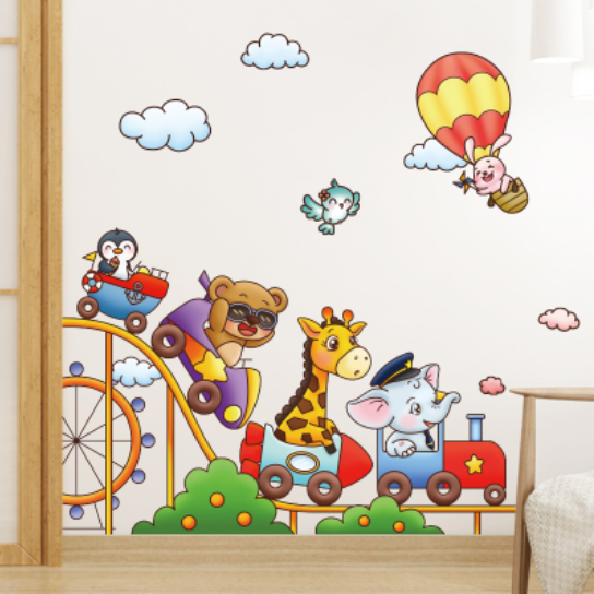 Decal trang trí tường - Xe lửa của những người bạn thú