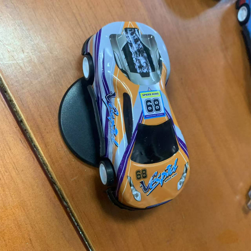 1PC Auto Dashboard Turning Racing Model Decoration Sports Car Drift Rotating Ornaments Car Individuality Center Console Accessories. 
