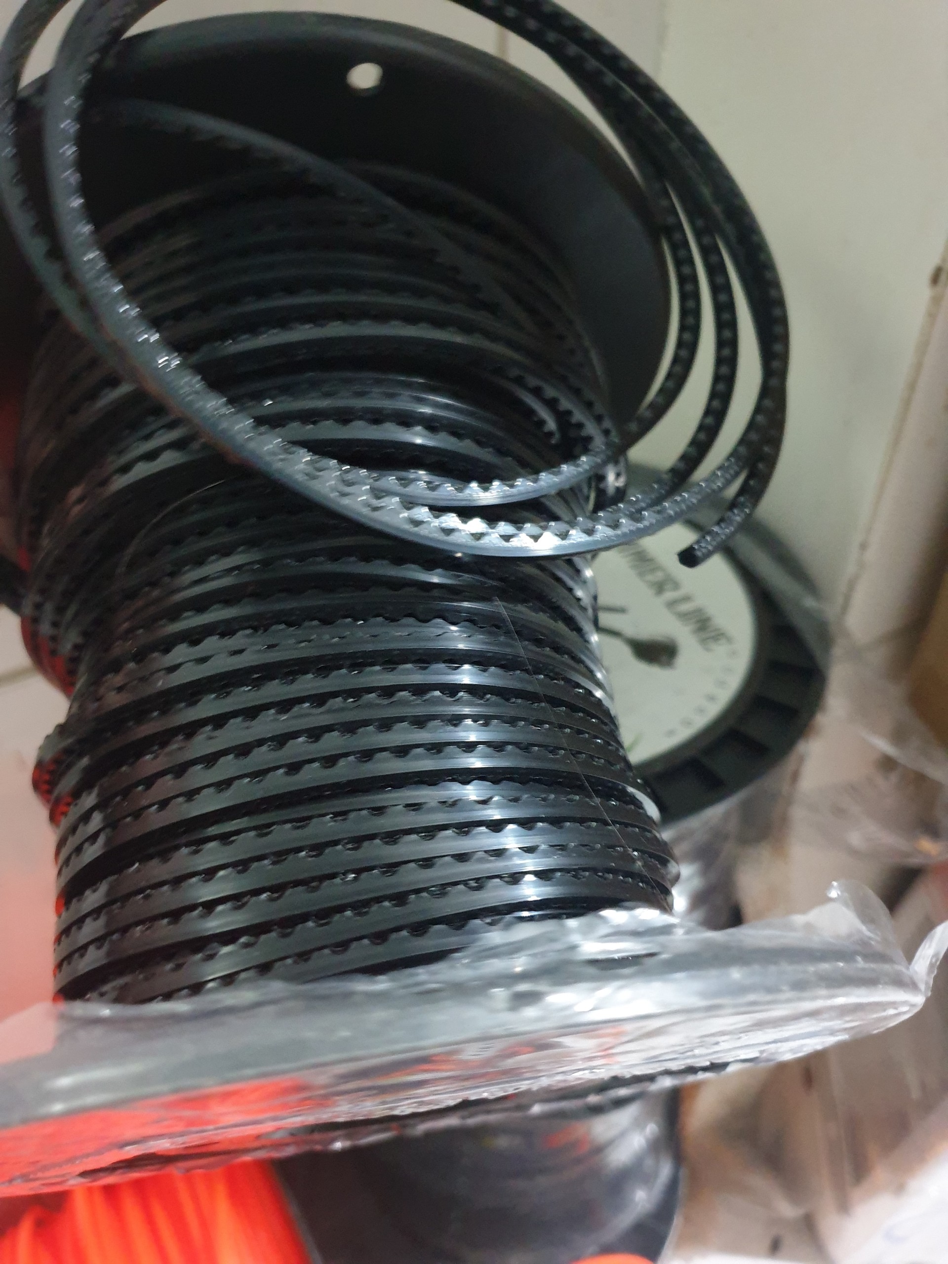 [HCM]( 3,5mm) Dây cước gai máy cắt cỏ/ dây cước máy phát cỏ. 10M ĐEN