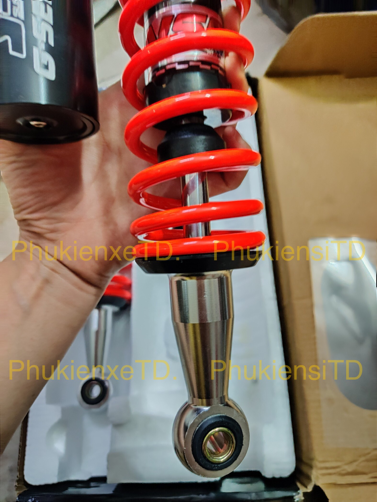 Phuộc Yss tem khắc CNC lắp Sirius Jupiter Taurus Cub78 Max