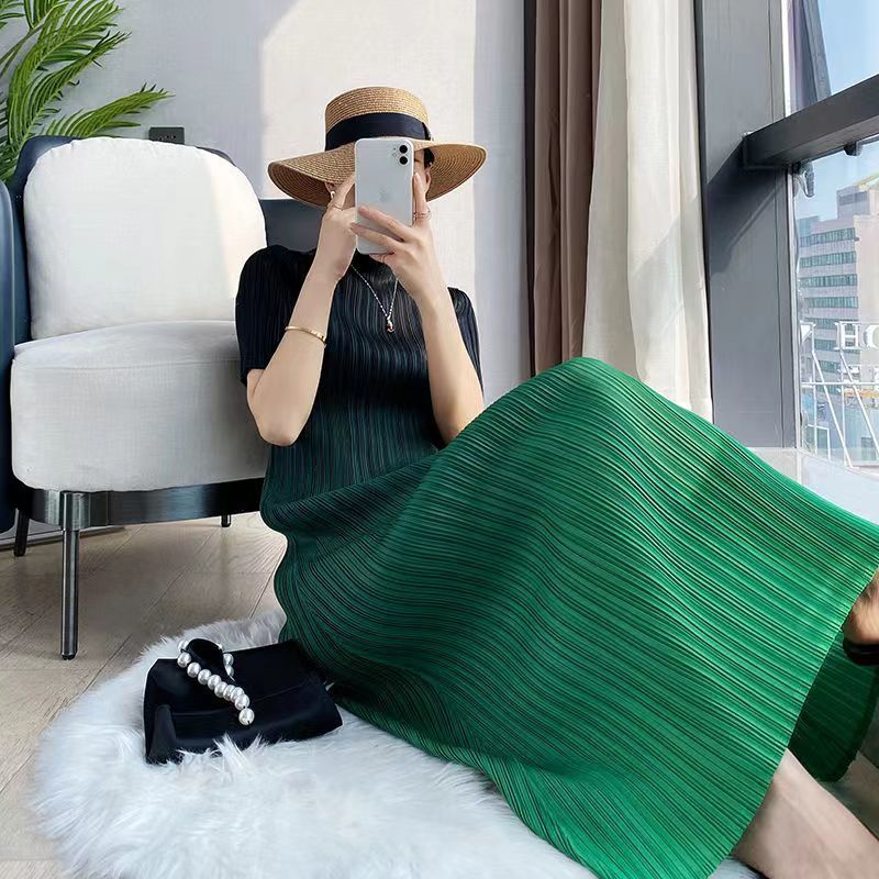 Đầm Xếp Ly Màu Gradient Cao Cấp Thời Trang Dành Cho Nữ