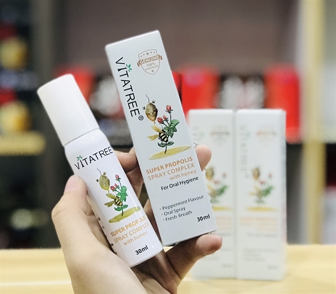 Keo ong xịt họng Vitatree 30ml - Úc