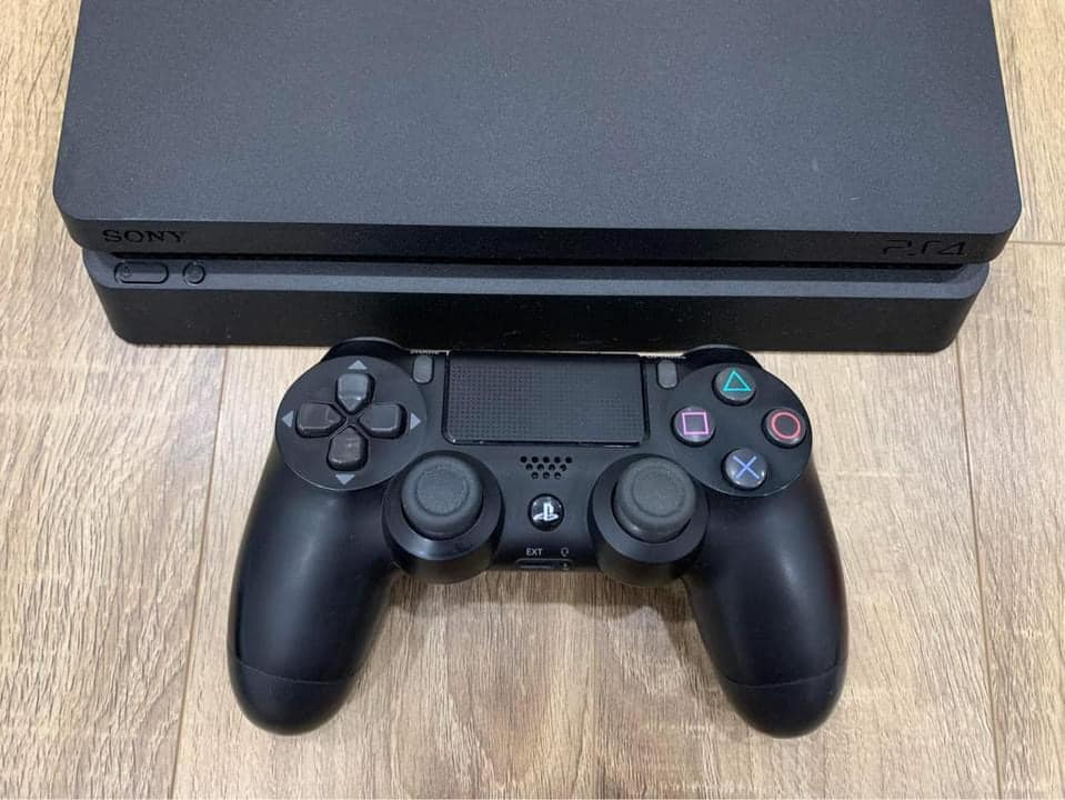 Máy PS4 Slim kèm tài khoản PES25.