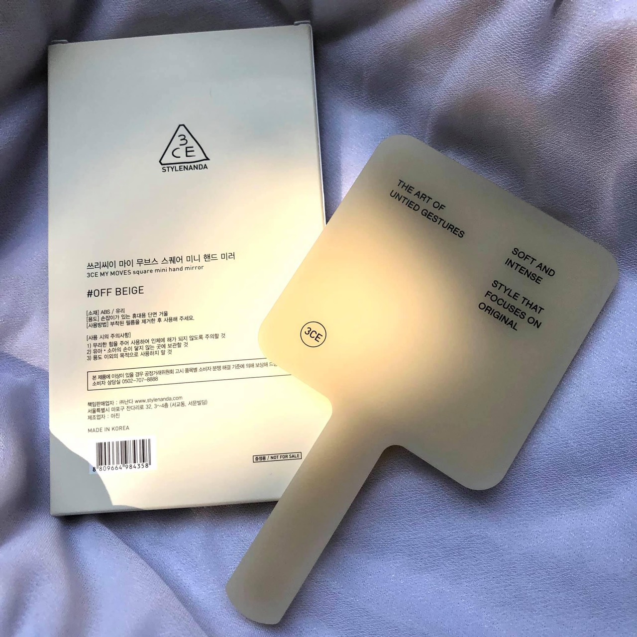 [MY MOVES] Gương Trang Điểm 3ce Square Mini Hand Mirror Off Beige (Phiên Bản Giới Hạn)