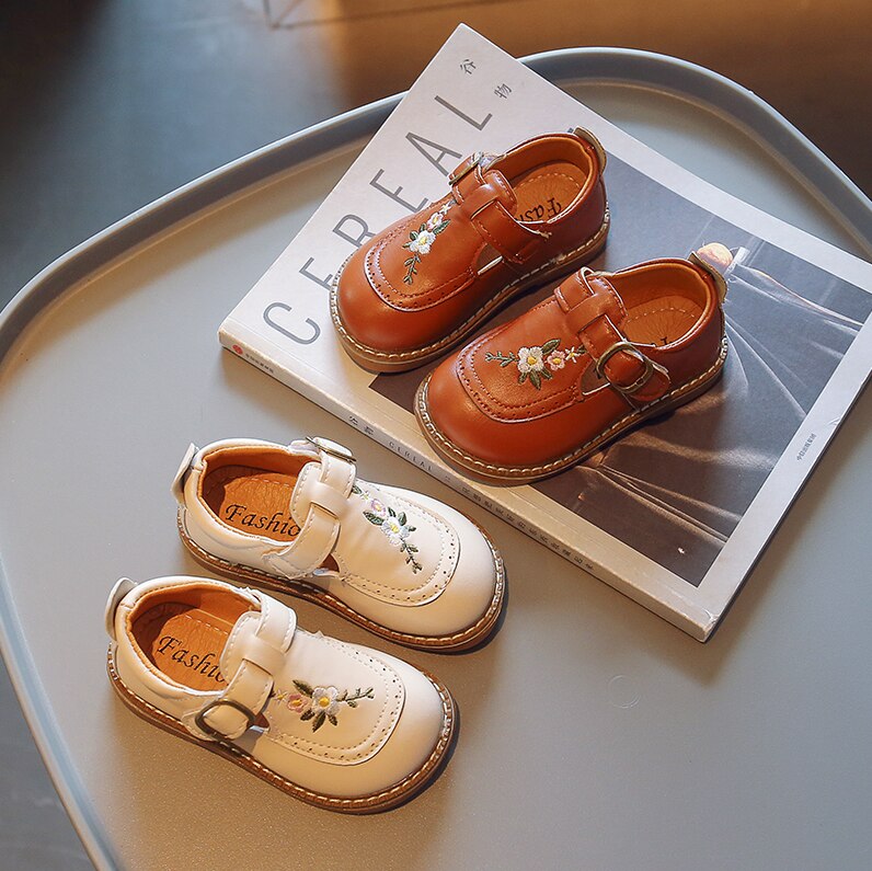 Ready Stock-New Kids Embroidery Leather Shoes Children Oxford