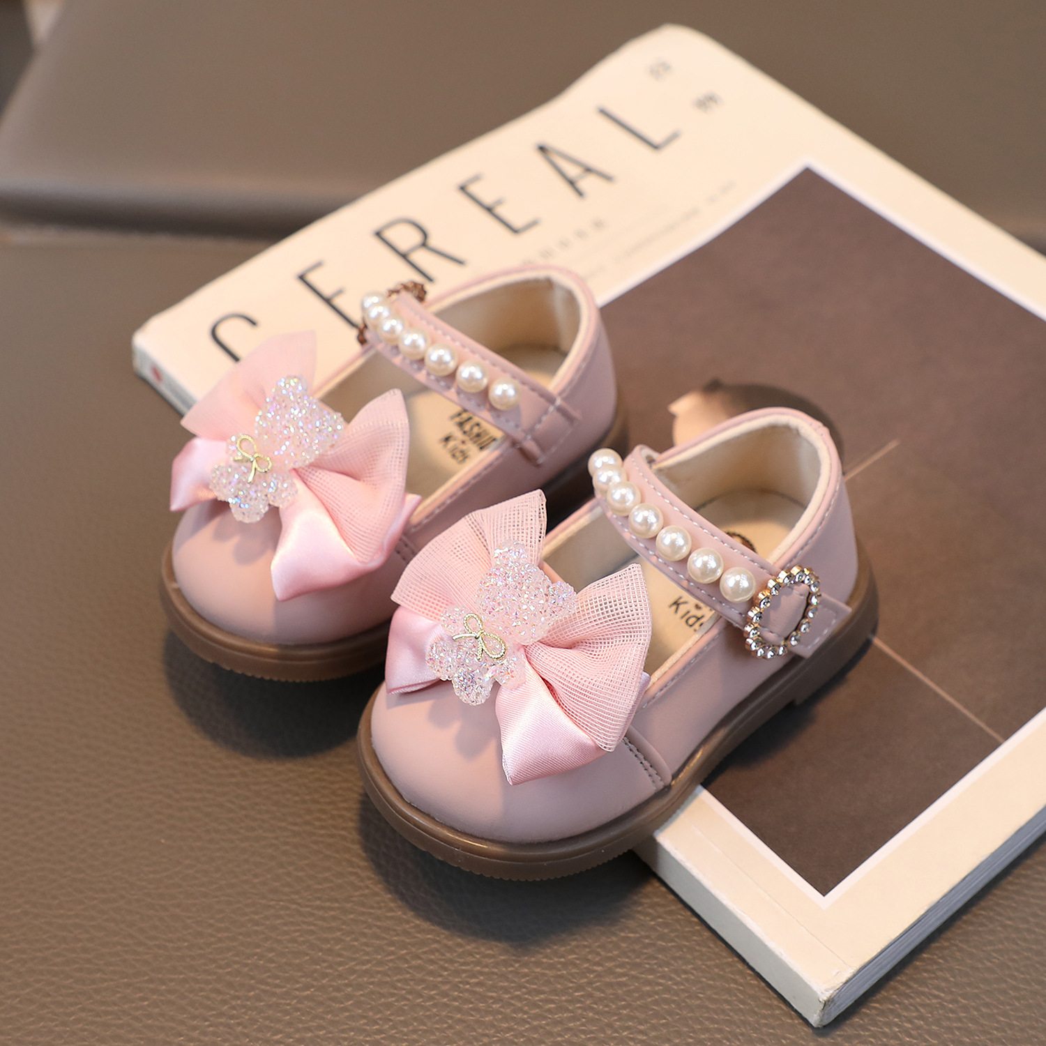 Baby square mouth sandals for girls bear girls baby princess toddler shoes