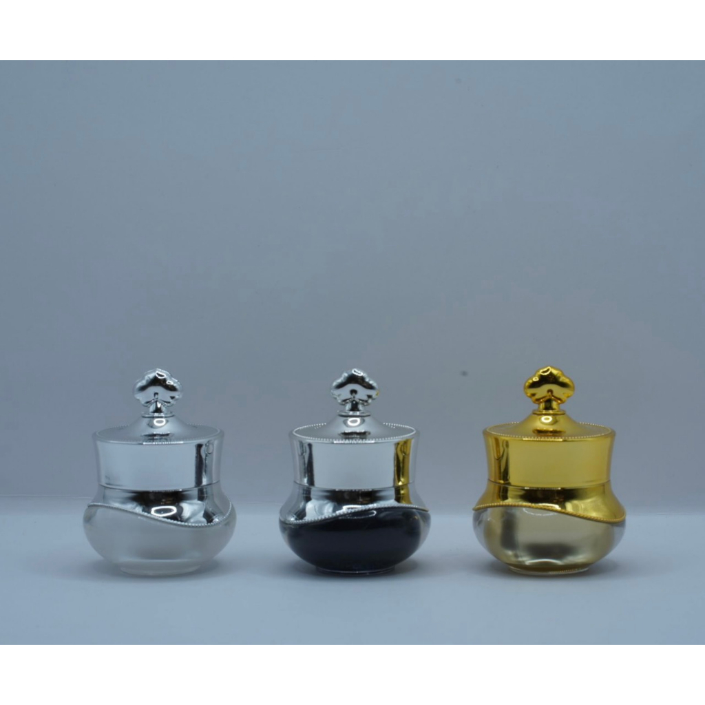 Hủ hộp nhựa kiểu vua đựng mỹ phẩm,kem face,kem mụn .... 5gr 15gr