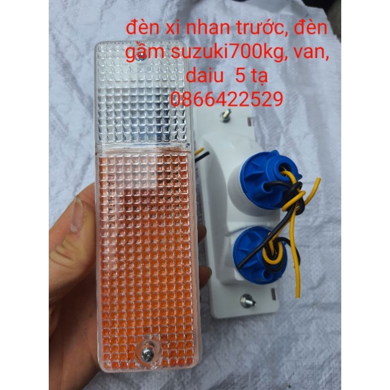 Đèn gầm su, đèn gầm xi nhan trước đai u, van 1 bên