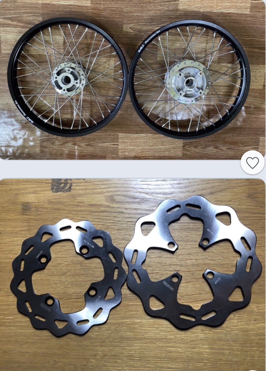 BỘ CĂM ĐÙM NIỀNG MẠ CROM THÁI LÊN ZIN YAMAHA EXCITER 135 KHÔNG CHẾ CHÁO VÀ DÒNG XE ĐỘ LÊN 2 ĐĨA BẢN 1.4*17 TRƯỚC SAU