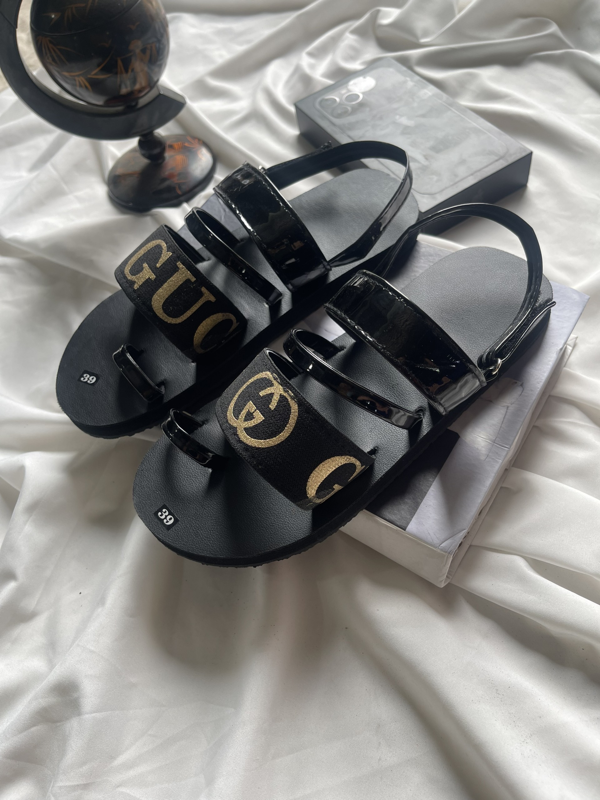 Sandal nữ xỏ ngón