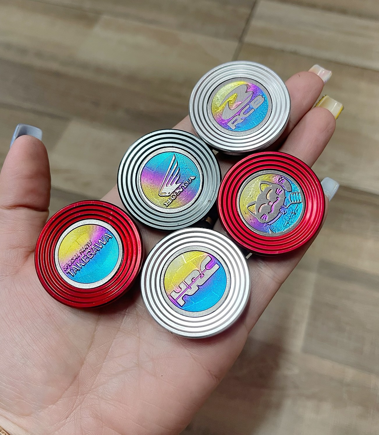 Nút Che Sên - Chụp Carte Nhôm (GIÁ 1 CON)