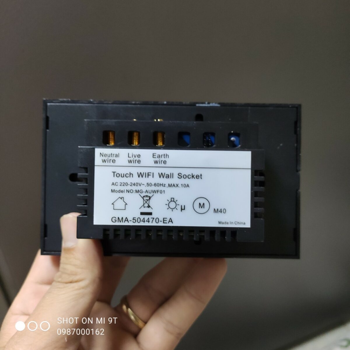 Ổ cắm âm tường thông minh Wifi Tuya