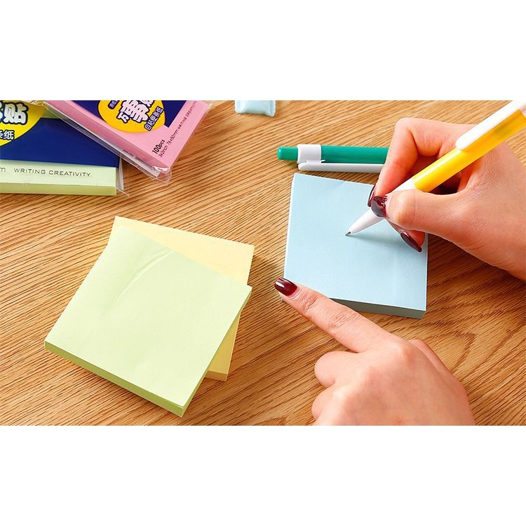 100 sheets size of 76x76mm sticky notes