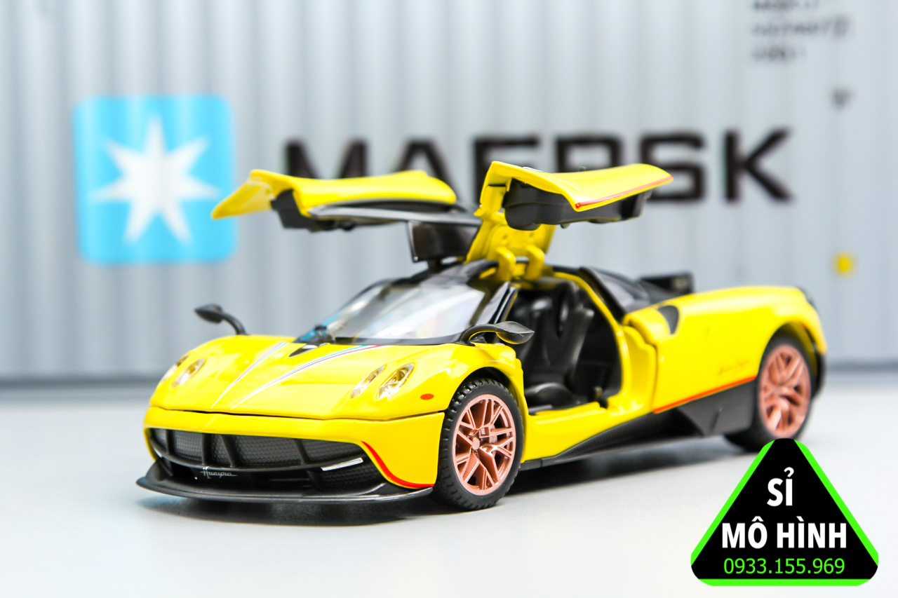 Mô hình xe pagani huayra 1:32