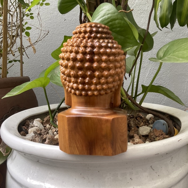 Tượng đầu Phật thích ca bằng gỗ thơm cao 15 cm