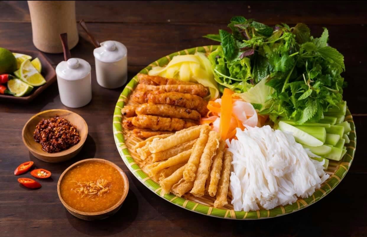 Đặc Sản Nem Nướng Nha Trang- 1Kg (Hỏa Tốc 2H HCM)
