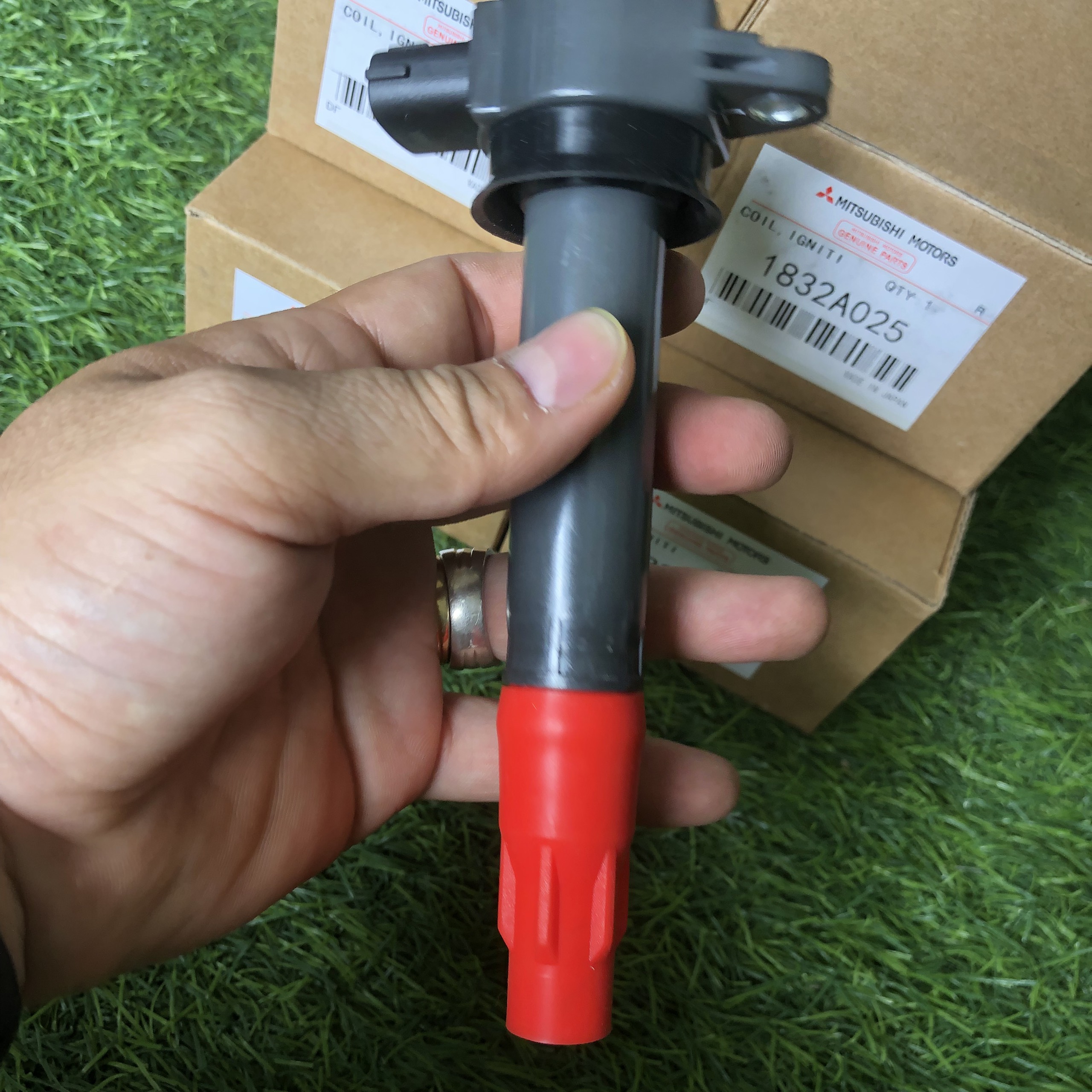 HÀNG XỊN MOBIN ĐÁNH LỬA MITSUBISHI ZINGER/ OUTLANDER/ LANCER ASAKI JAPAN