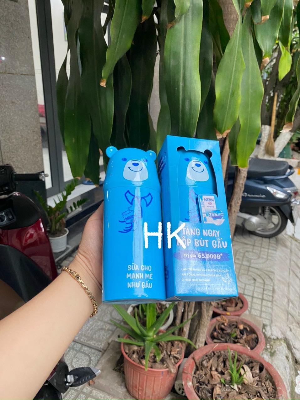 Hộp đựng bút nhựa lúa mạch hkm Nestle