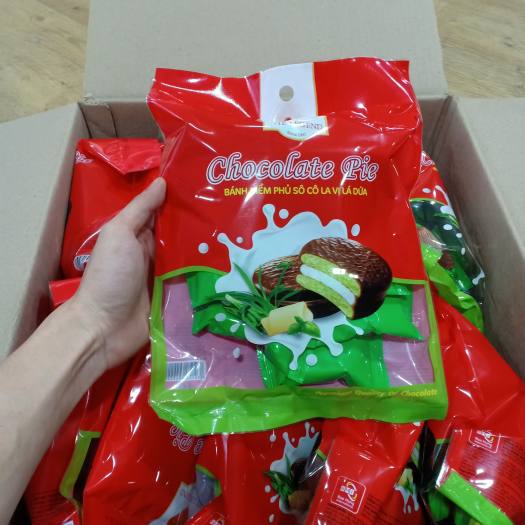 Bánh Mềm Phủ Chocolate Vị Lá Dứa 160gr
