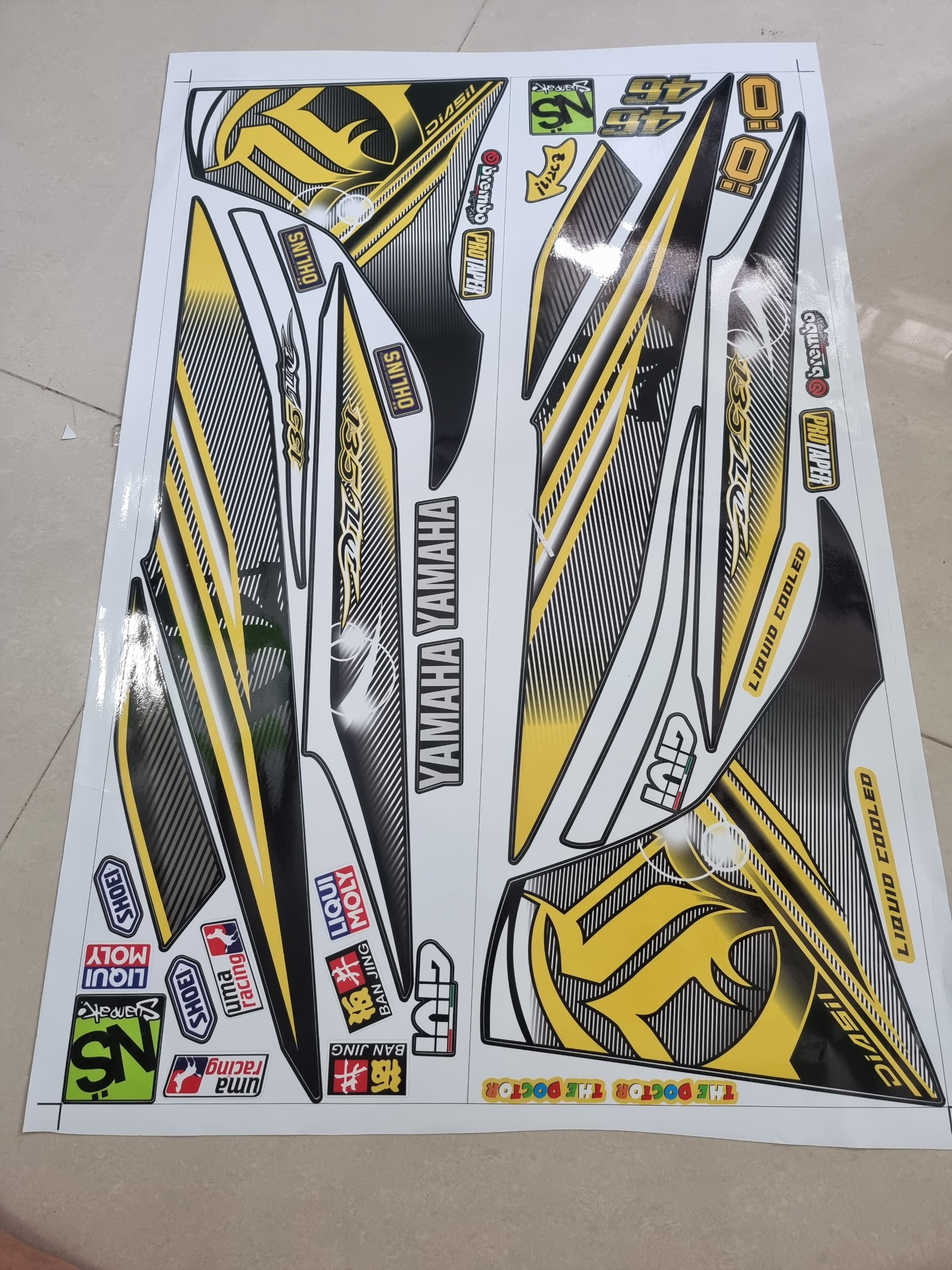 Tem xe exciter 2011 135 LC tặng logo