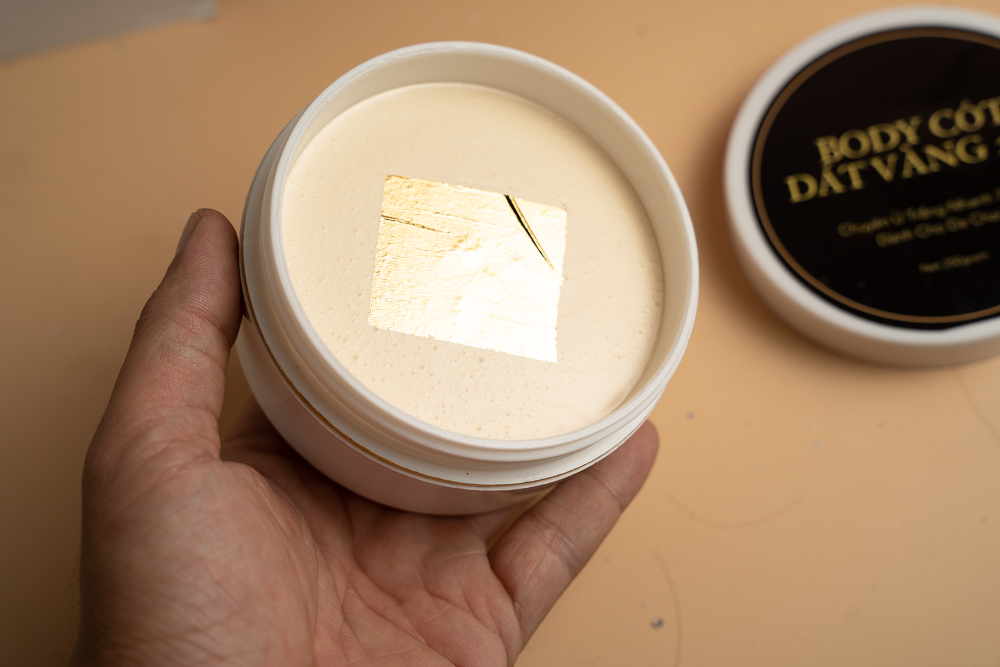 kem body cốt ủ dát vàng 24k 250gr