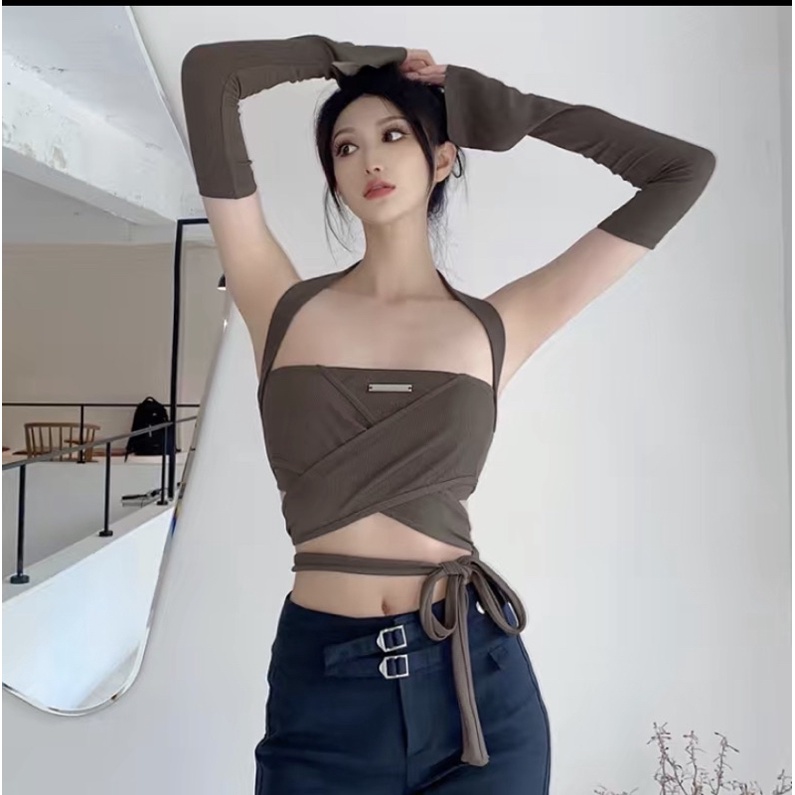 Set áo quây croptop buộc eo kèm ống tay áo xẻ tà