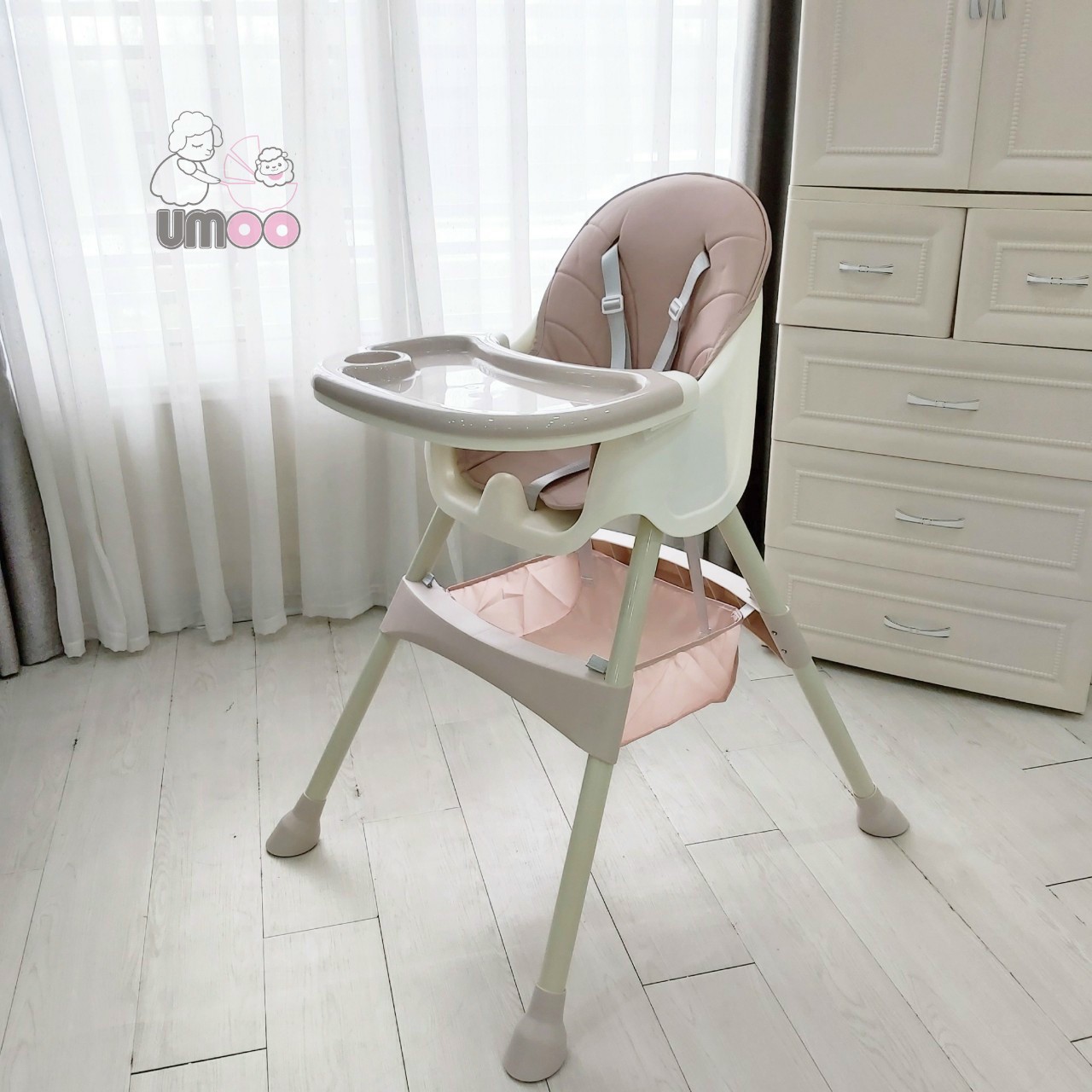 Ghế ăn dặm Umoo cao cấp có Đệm ( 2 phiên bản có bánh xe và không bánh xe)