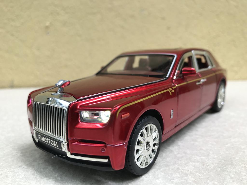 Mô hình xe Ô tô Rolls-Royce Phantom 2020 1:32