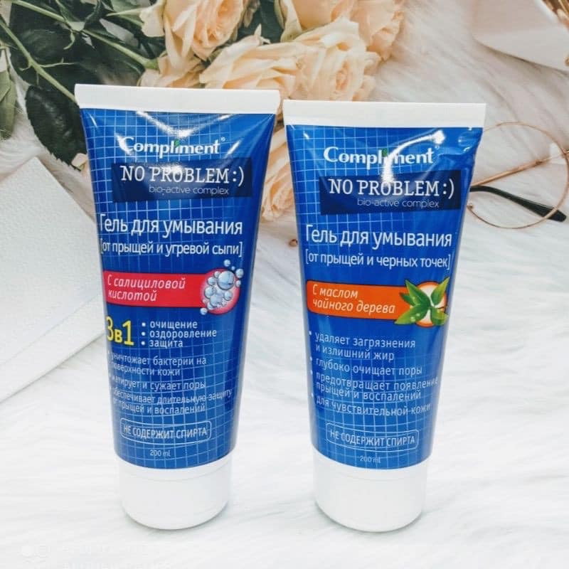 Sữa rửa mặt Compliment no problem chứa salicylic acid, tea tree - 200ml ( Full/Chiết )