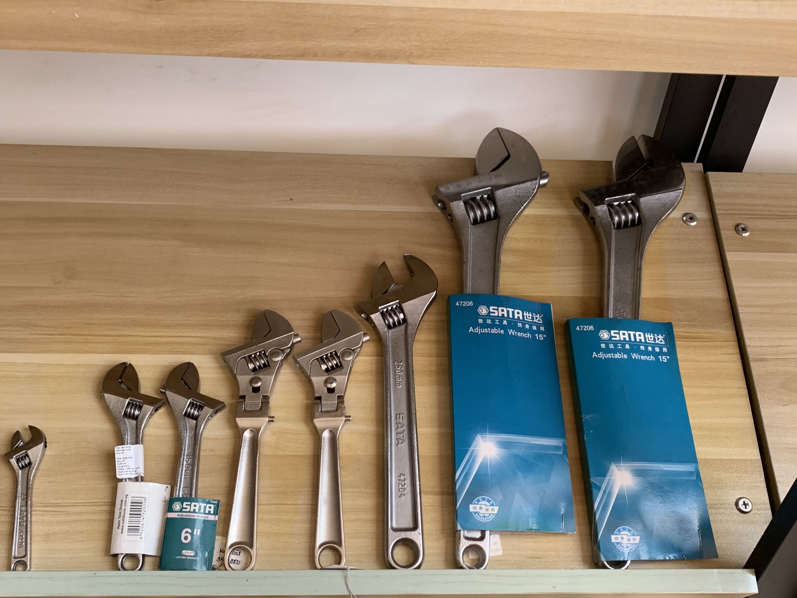 MỎ LẾT SATA NHIÊU KÍCH CỠ