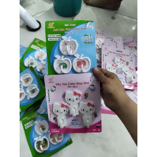 vỉ 3 móc dán tường đóng đinh chịu lực