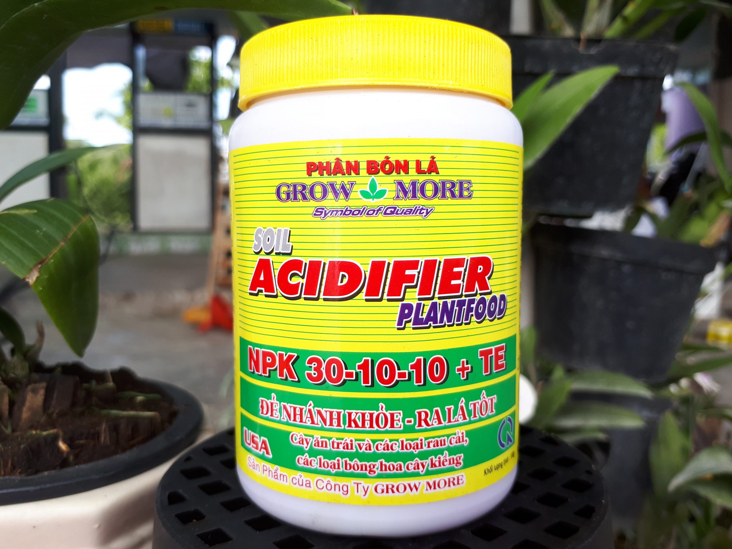 Phân bón lá cao cấp growmore 30-10-10 te 100gr grow more