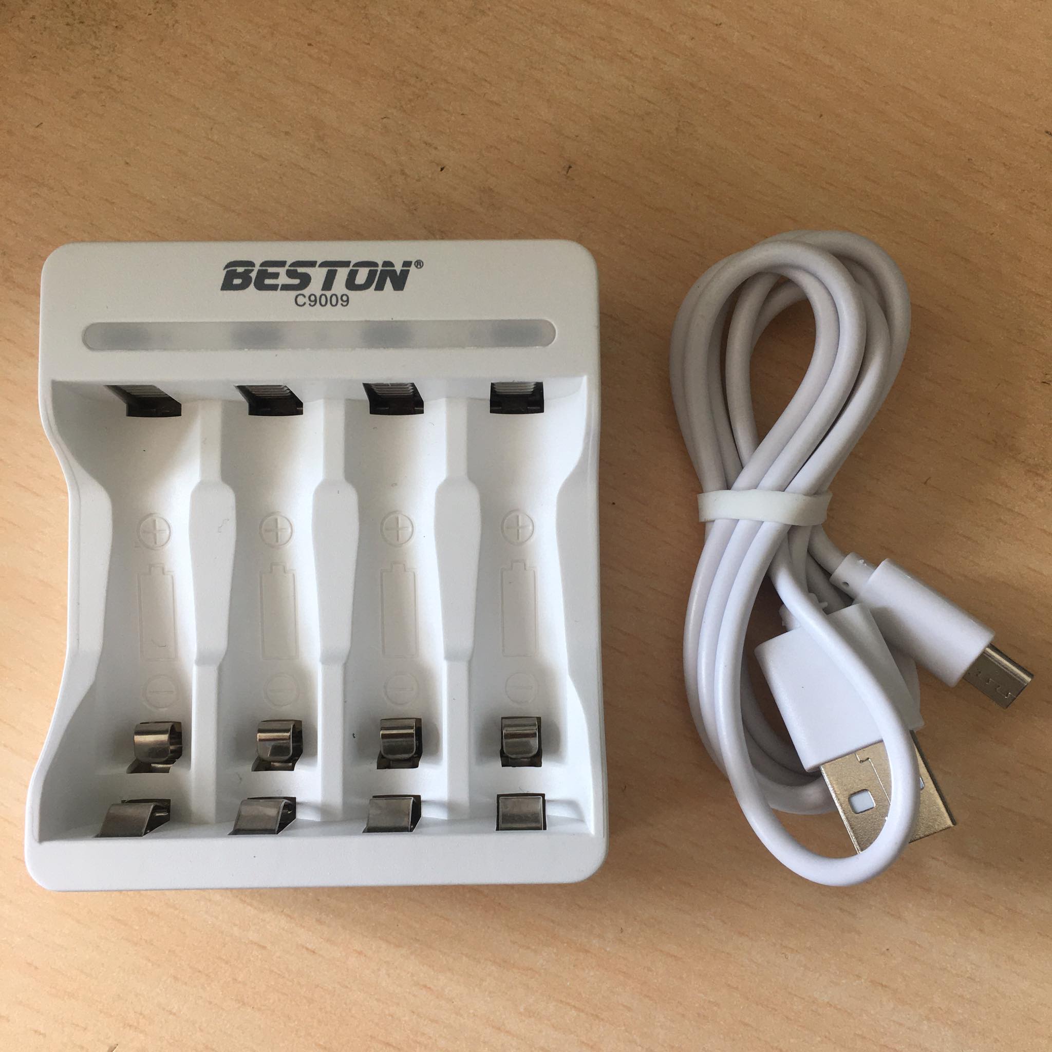 Pin sạc AA AAA Beston Dung lượng cao 1.2V Sạc nhanh Beston C9009 Tự ngắt Đèn báo khi đầy Dùng cho micro karaoke, đồng hồ, điều khiển