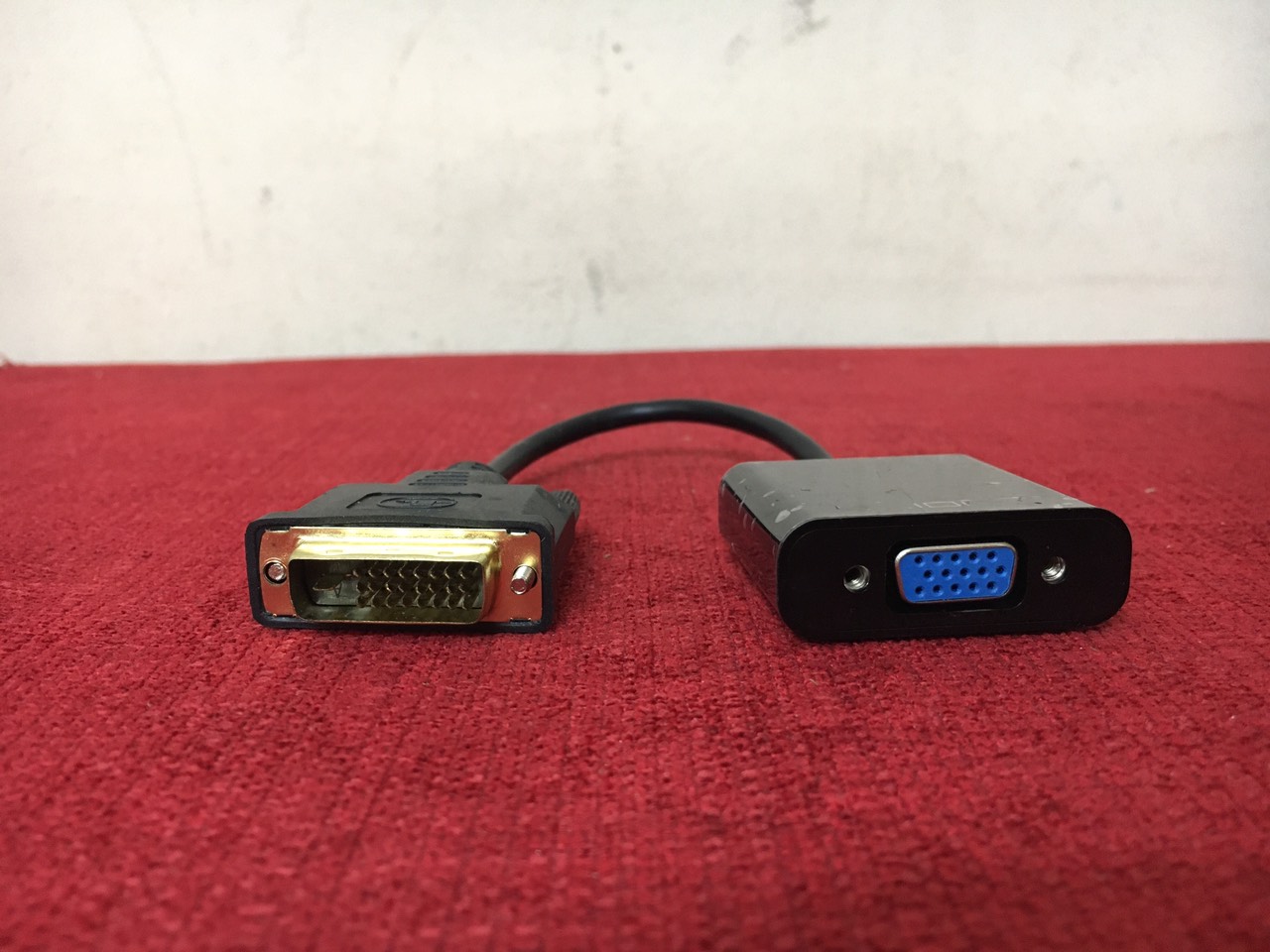 Cáp chuyển đổi DVI sang VGA