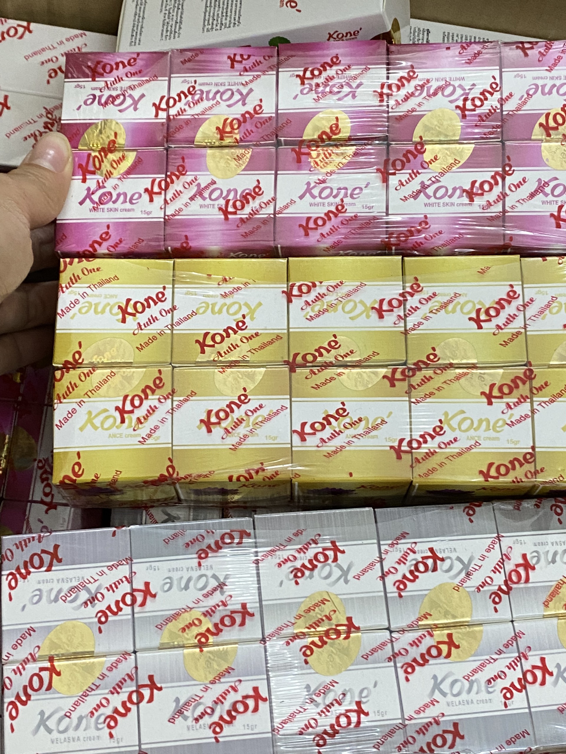 [Chính hãng] Kem mặt Mini Kone 3 chức năng