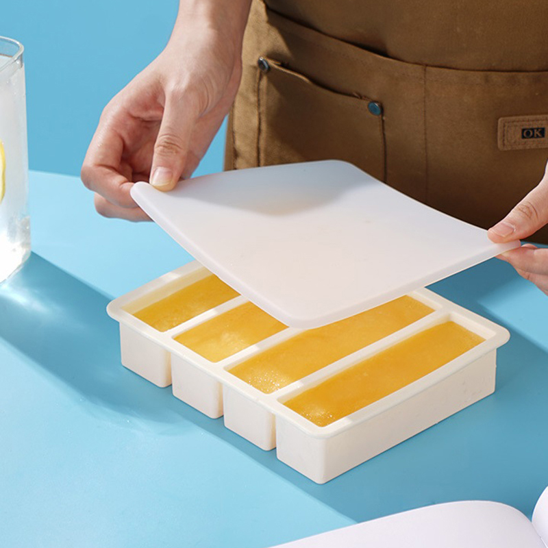 Giant%20Storage%20For%20Food%20Meal%20Sauce%20With%20Lid%20Silicone%20Freezer%20Trays%20Extra%20Large%20Soup%20Ice%204%20Cubes%20Tray%20Food%20Freezing%20Molds%20MENGYU%20-%20Image%205