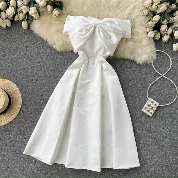 ĐẦM LỤA DẠ HỘI TRỄ VAI