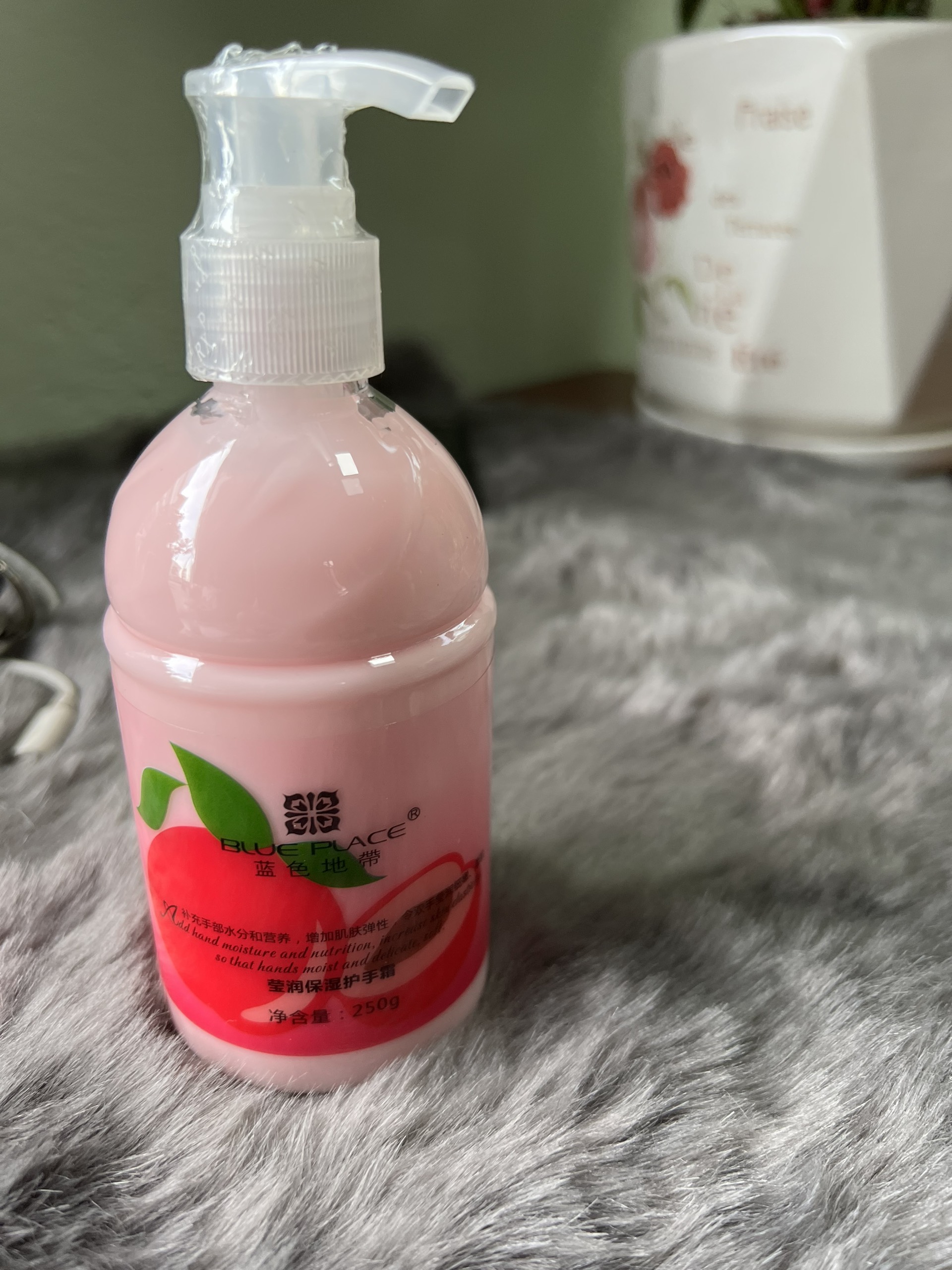 Kem Làm Mềm Da BULUE PLACE 250g