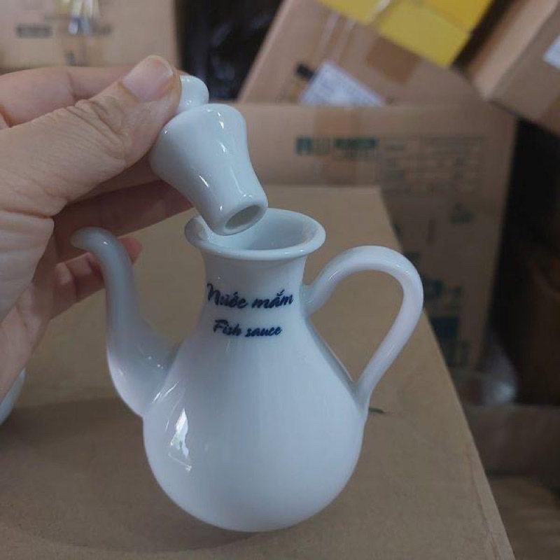 Bình rót nước mắm nước tương Minh Long