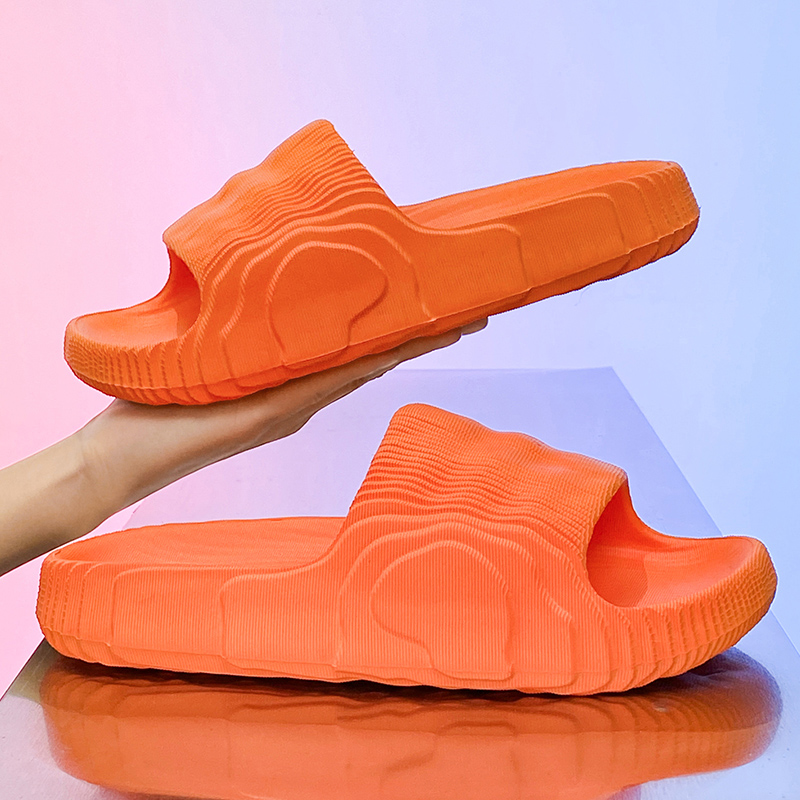 【New release】 Summer Wear Couples EVA Indoor Flip-Flops Slippers.