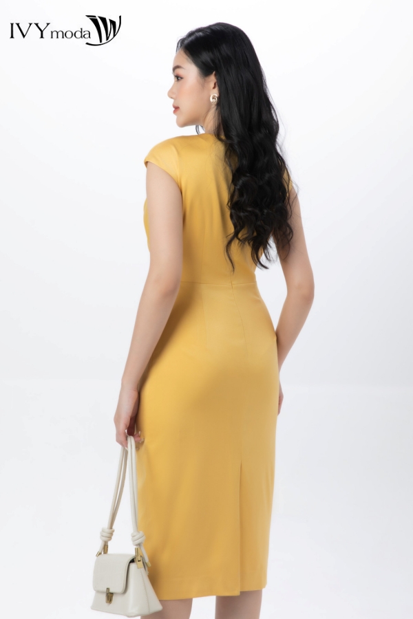 Đầm lụa phối nút buộc IVY moda MS 48M7487