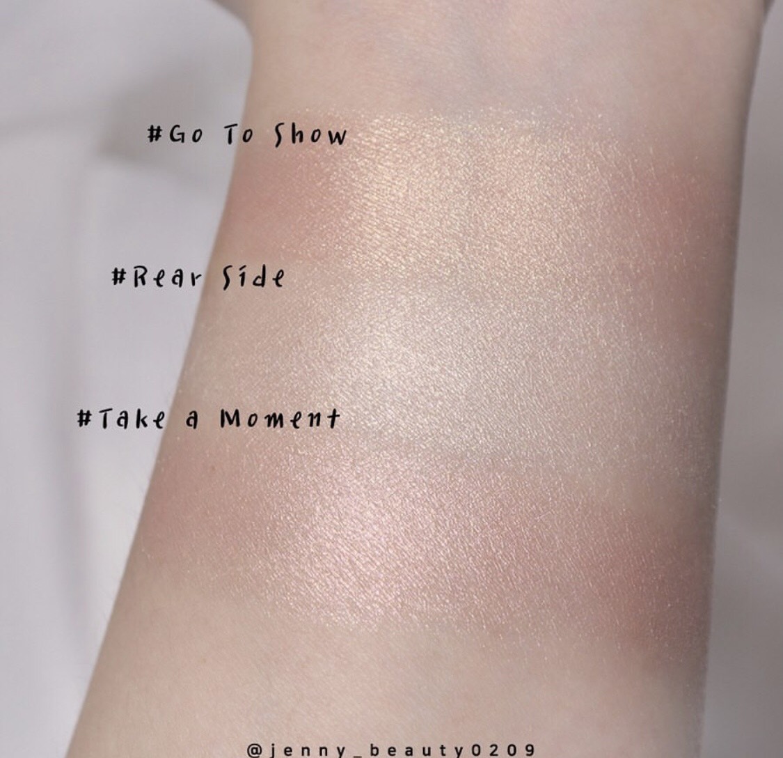 Phấn Bắt Sáng 3CE Glow Beam Highlighter (Go To Show - Take A Moment)
