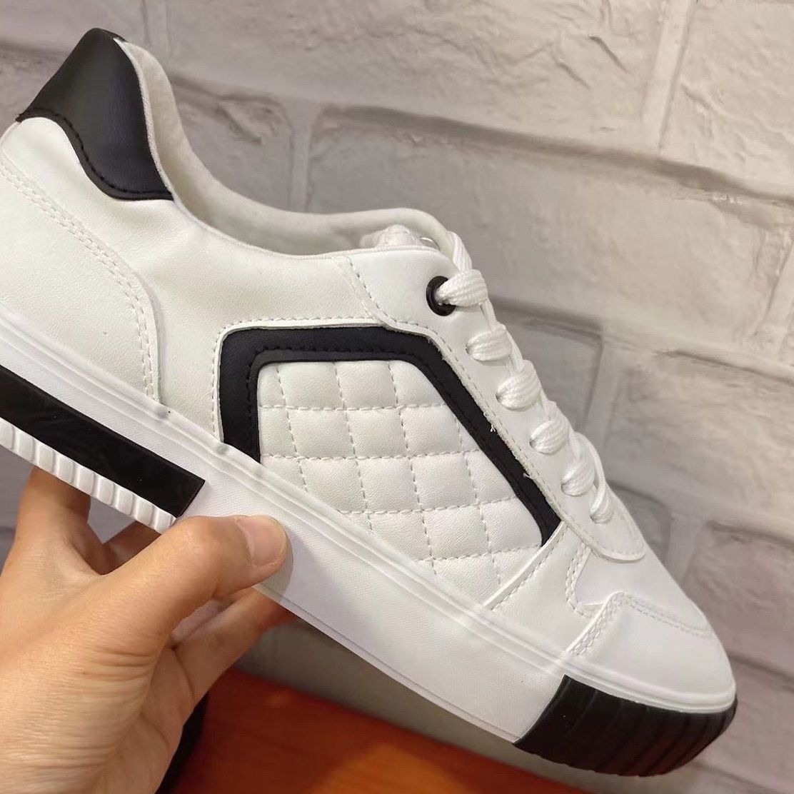 2023 Cricket shoes for men's breathable casual sports Korean version Little White men's trendy shoes without box