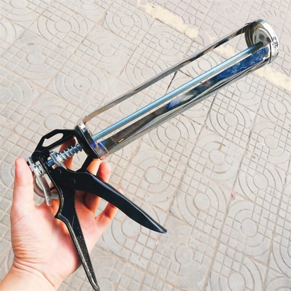 SÚNG BẮN KEO SILICONE LỎNG INOX CÁN ĐEN