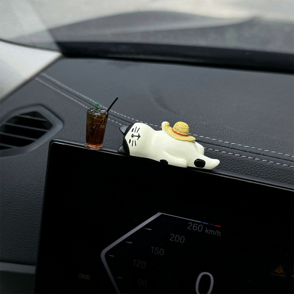 FG Cute Cat Car Dashboard Ornaments Gifts Car Center Console Decoration Auto Interior Accessories for Woman. 