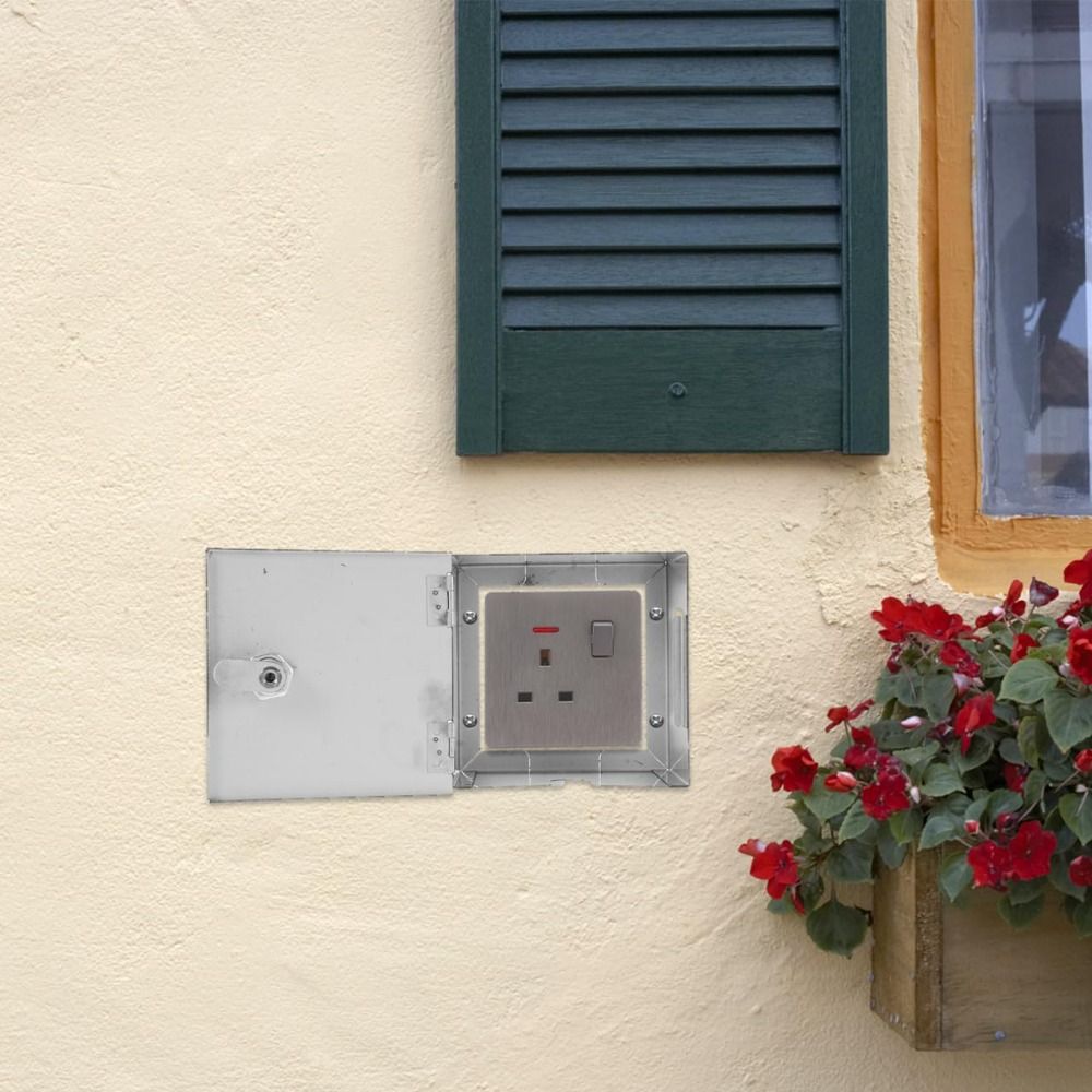 Protection%20Stainless%20Steel%20Anti-Theft%20Socket%20Protection%20Box%20Heavy-Duty%20Waterproof%20Heavy-Duty%20Box%20Lockable%20Weatherproof%20Electrical%20Outlet%20Protection%20Box%20Public%20Use%20-%20Image%204